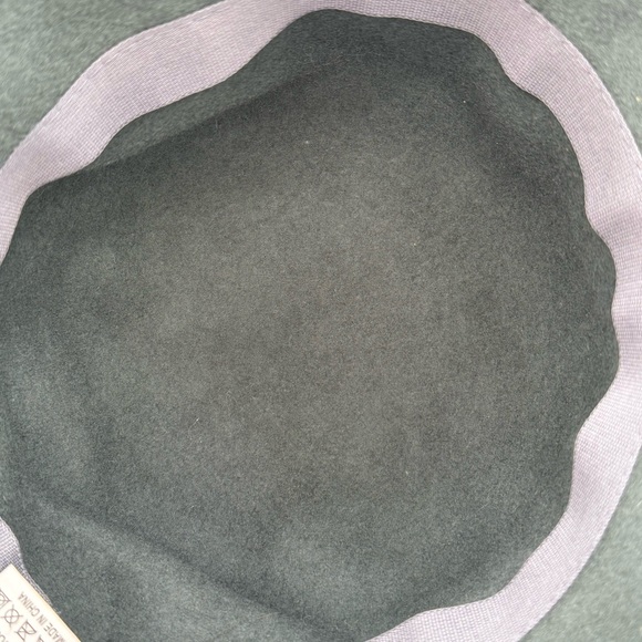 100 Wool Urban Outfitters Bucket Winter Hat Grey Floral Patchwork OS Vintage NWT - Picture 4 of 6